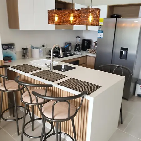 Lujoso Y Moderno Apartamento Cartagena